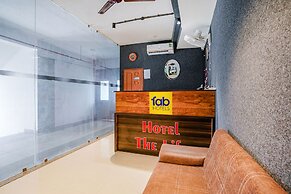 Fabhotel The Life