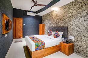 Fabhotel The Life