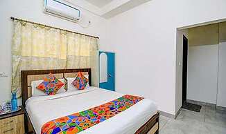 FabHotel Moon Residency