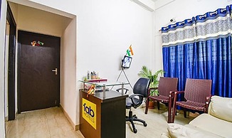 FabHotel Moon Residency