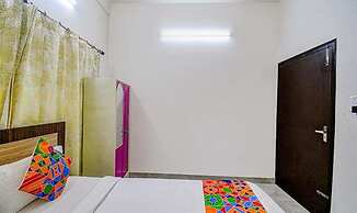 FabHotel Moon Residency