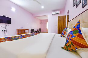 FabHotel Morjim Paradise