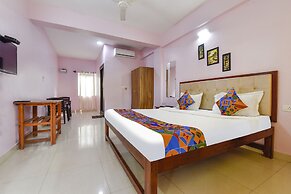FabHotel Morjim Paradise
