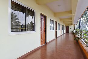 FabHotel Morjim Paradise