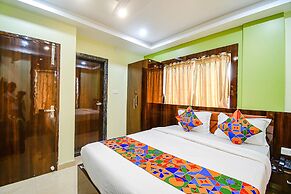 Fabhotel The Seven Wonders