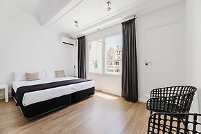 Valencia Luxury - Boutique Center