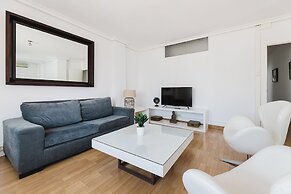 Valencia Luxury - Boutique Center