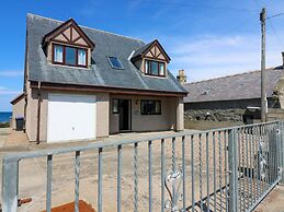 Shoreline House