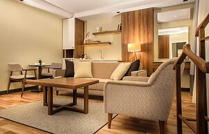 La Mia Suites