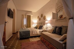RIAD NILA