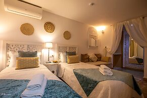 RIAD NILA