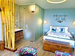 DOLPHIN BAY BOUTIQUE COMPLEX Sozopol