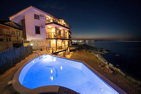 DOLPHIN BAY BOUTIQUE COMPLEX Sozopol