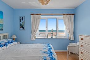 Strand Cottage - Direct Beach Access
