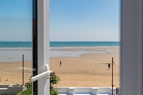 Strand Cottage - Direct Beach Access
