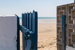 Strand Cottage - Direct Beach Access