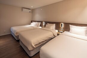 Cloudin Hotel Mokpo Peace Square branch