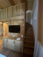 Aura Relais