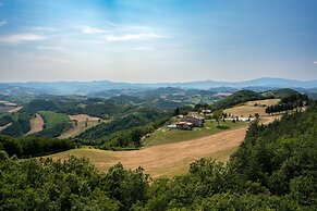 Aura Relais