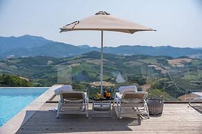Aura Relais