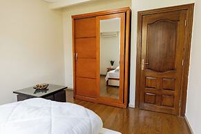 Hibiscus Haven Suite