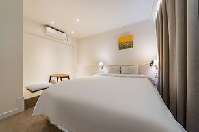 HOTEL YAM-GUMI