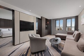Ramada by Wyndham Bayannur