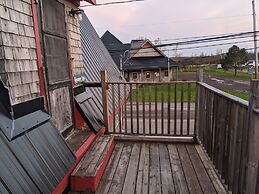 Trailside Inn