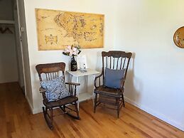 Trailside Inn