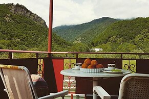 Guest House Racha