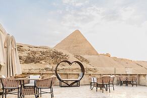 Villa Khufu Pyramids Hotel