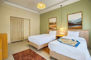 Villa Khufu Pyramids Hotel