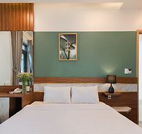 West Lake Hotel