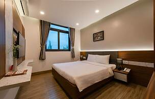 West Lake Hotel