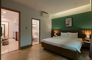 West Lake Hotel