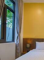 West Lake Hotel