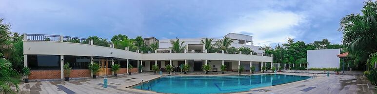 Nilan Zingle Resort