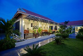 New Riverside Hotel