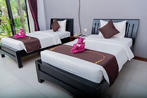 New Riverside Hotel