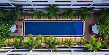 New Riverside Hotel