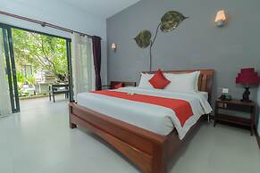 New Riverside Hotel