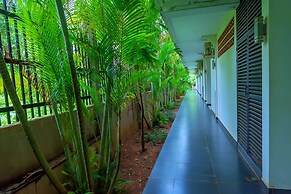 New Riverside Hotel