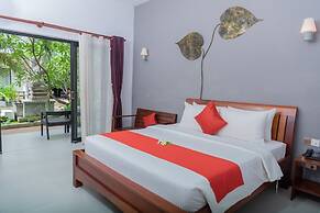 New Riverside Hotel