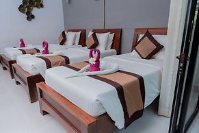 New Riverside Hotel