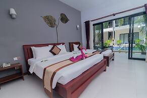 New Riverside Hotel