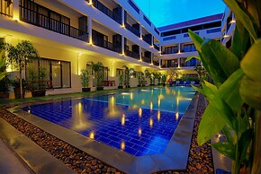 New Riverside Hotel