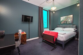 ART B&B