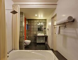 Regenta Place Raysons Kolhapur