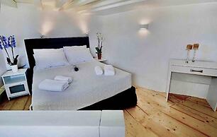 Crystal Suites
