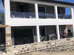 Basalt House B by Homie